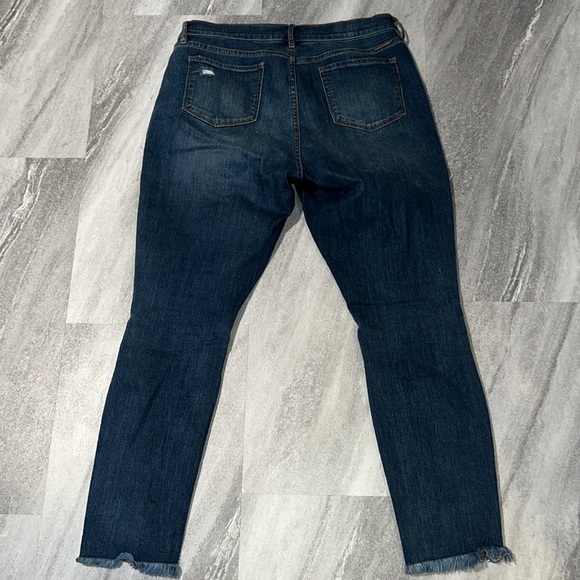 NY&Co Ankle Jeans size 10 holes & frayed hems dark wash patches - Picture 9 of 10